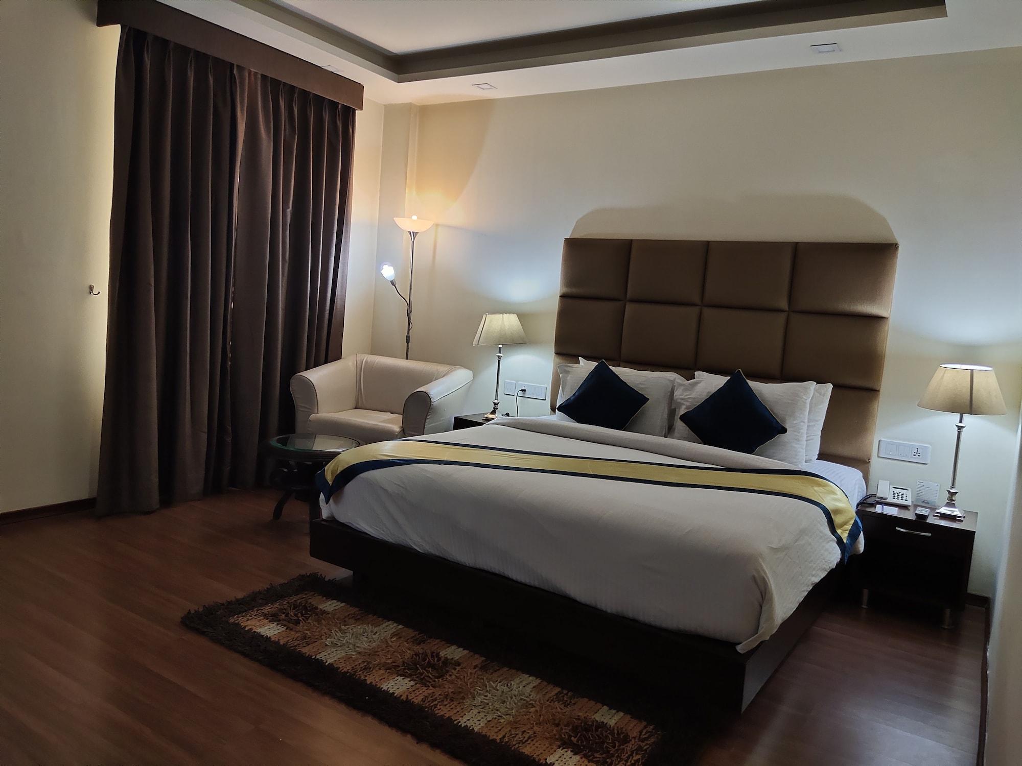 Days Hotel By Wyndham, Dźalandhar Zewnętrze zdjęcie