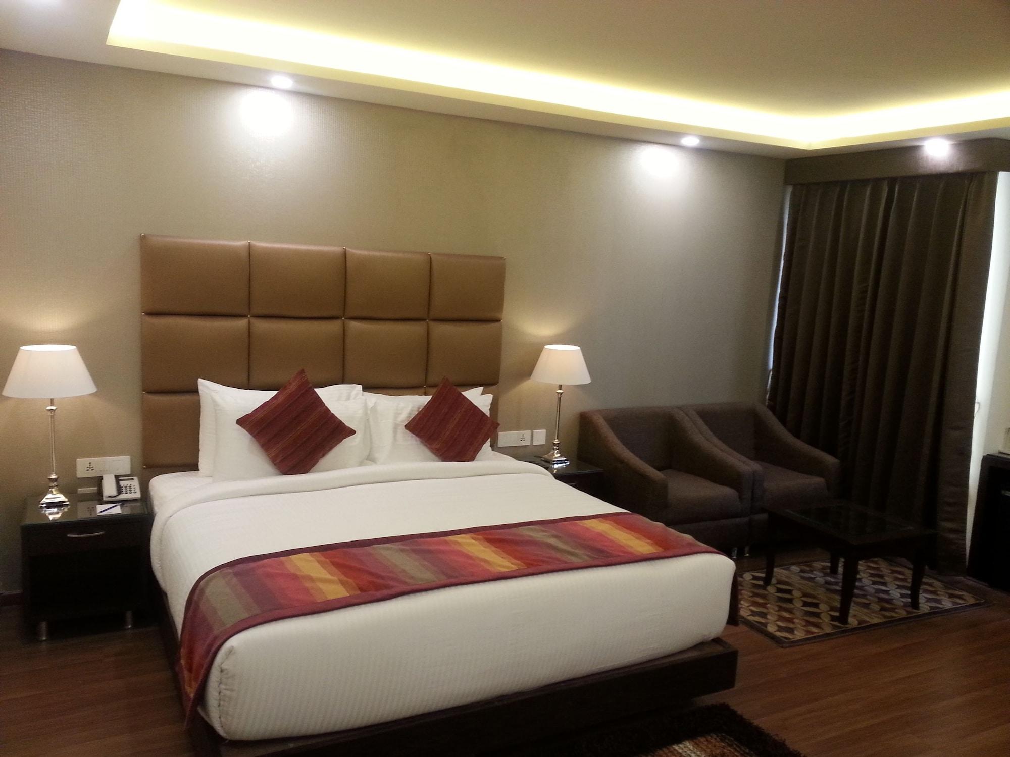 Days Hotel By Wyndham, Dźalandhar Zewnętrze zdjęcie