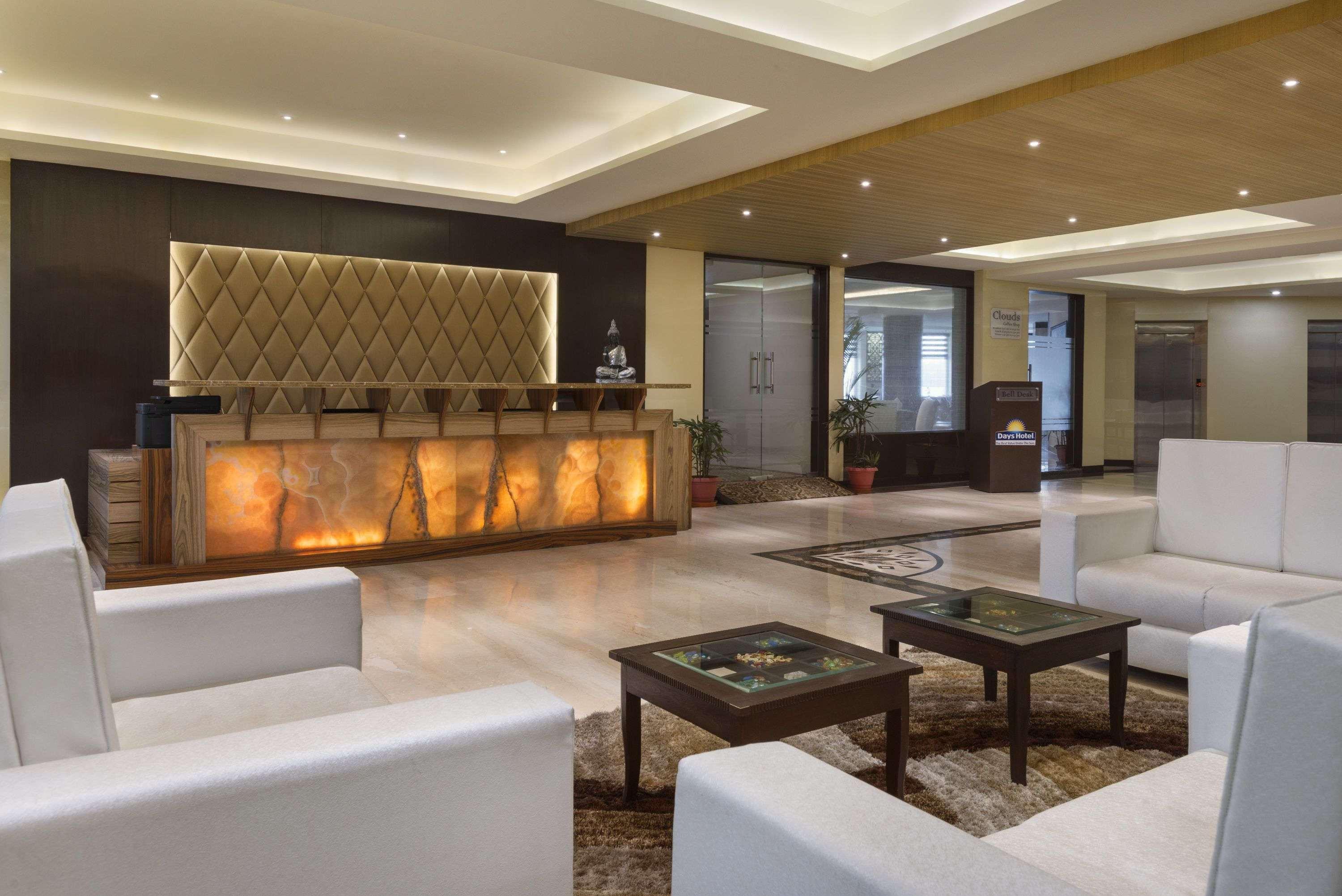 Days Hotel By Wyndham, Dźalandhar Zewnętrze zdjęcie